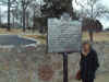 02-02-15-02_001-Kathleen_at_Graceland.jpg (230922 bytes)