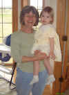 03-04-20_002_Oma_and_Megan-Easter_2003.jpg (88133 bytes)